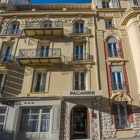 Paganini Hotell 3*